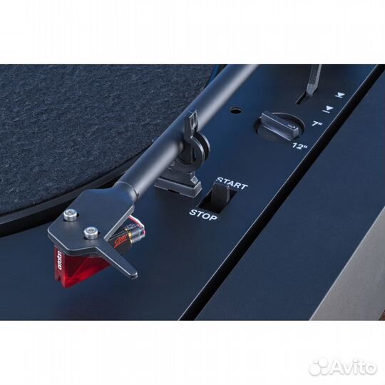 Pro-ject A2 (2M Red) Black