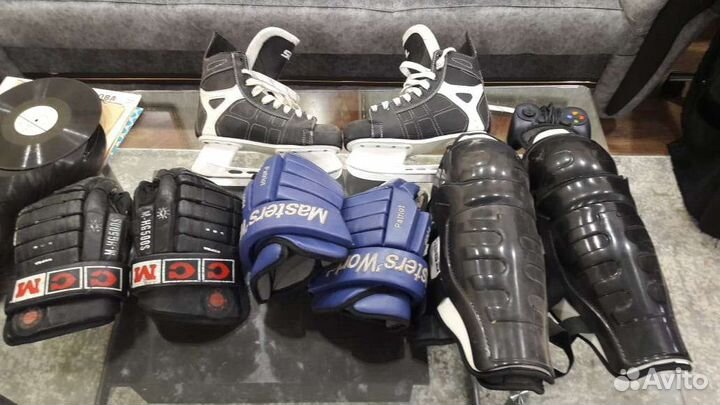 Щитки и краги хоккейные