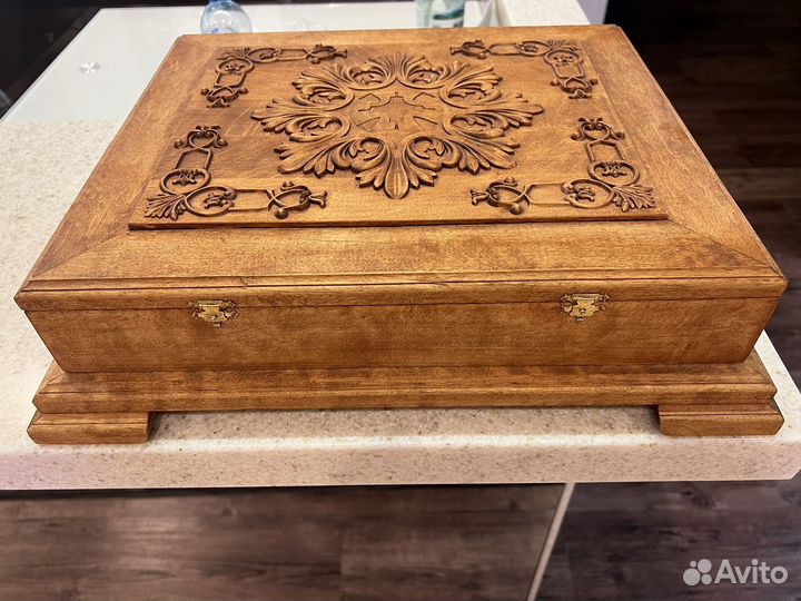 Резной мощевик