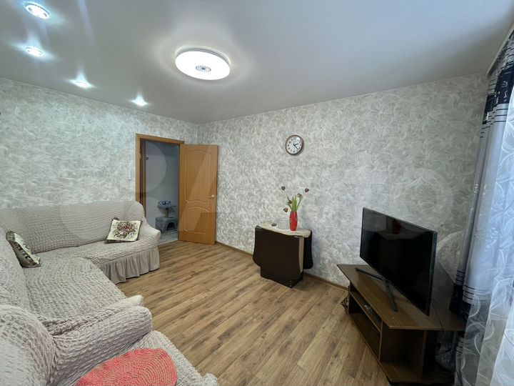 2-к. квартира, 44 м², 1/5 эт.