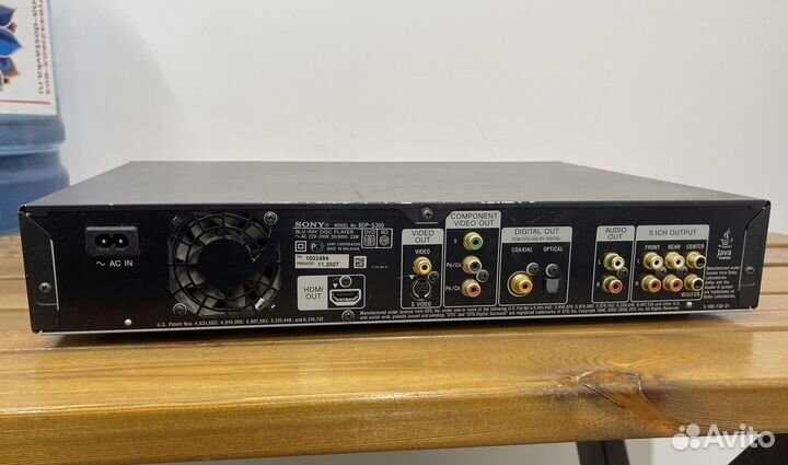 Blu-ray плеер Sony BDP-S300