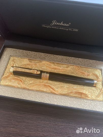 Перьевая ручка Jinhao