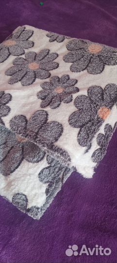 Пледы и покрывало 180х200