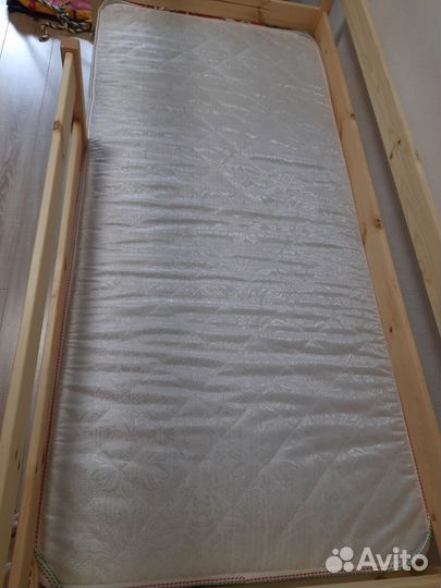 Детская кровать домик и матрас