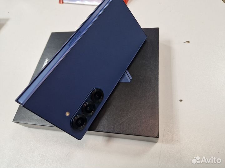 Samsung Galaxy Z Fold6, 12/256 ГБ