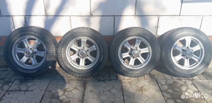 Шины Hankook Dynapro AT2 на лит дисках 235/65 R17