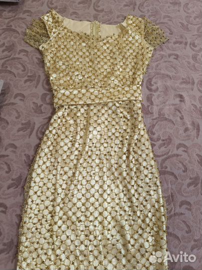 Жемчужный платье