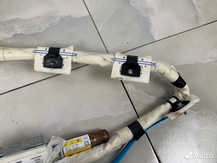 Подушка безопасности - шторка левая Ford Focus 3