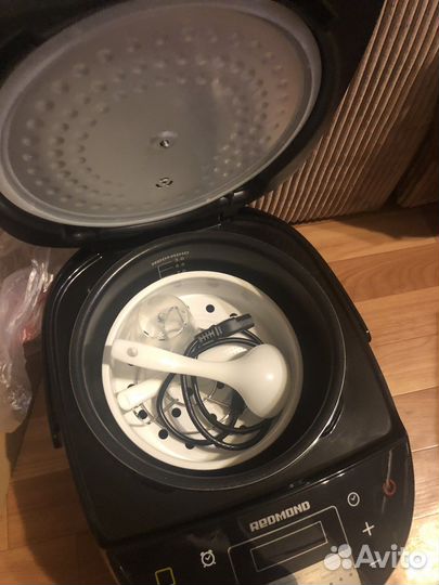 Мультиварка redmond