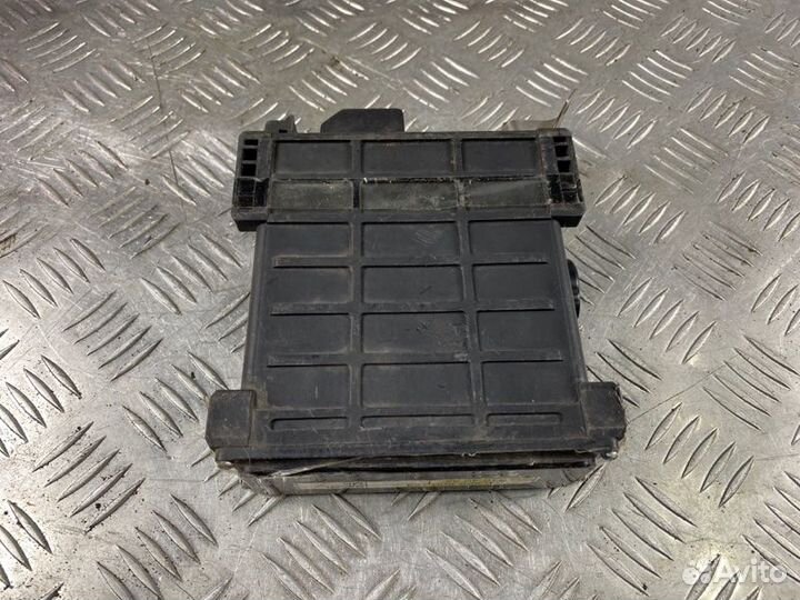 Блок управления двигателем Mercedes-Benz E-Class