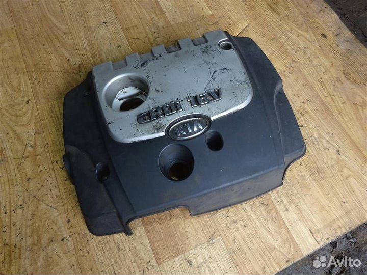 Крышка двигателя декоративная Kia Sportage 2004-2