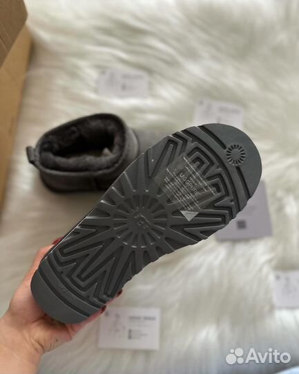 Ugg Classic Ultra Mini Grey