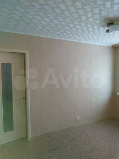 3-к. квартира, 30,5 м², 1/2 эт.