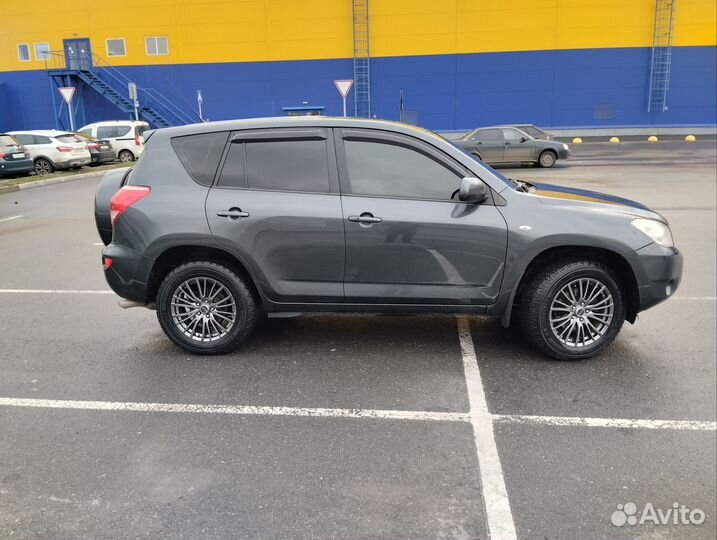 Toyota RAV4 2.0 AT, 2007, 157 000 км