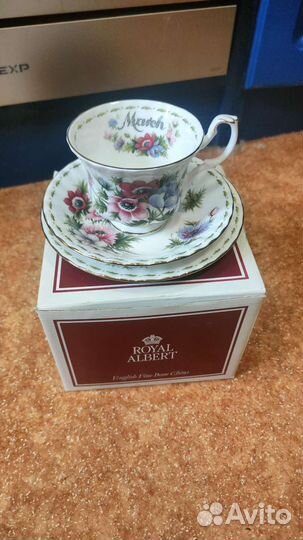 Чайная пара Royal Albert Март 1970 г. 12 месяцев