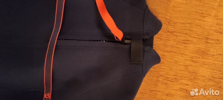 Гидрокостюм, гидроботинки, ласты, лыжные ботинки