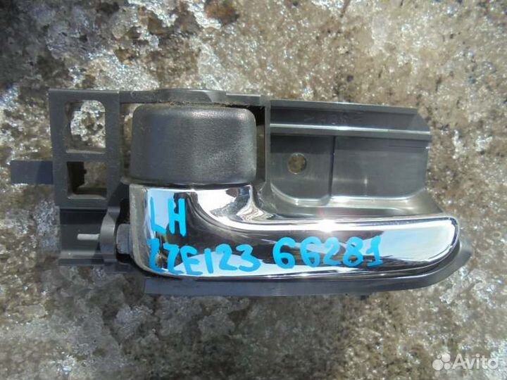 Ручка двери внутренняя левая Toyota Corolla