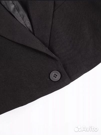 Укороченный пиджак женский чёрный