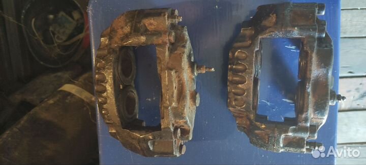 Тормозные суппорта на Toyota 4 Runner