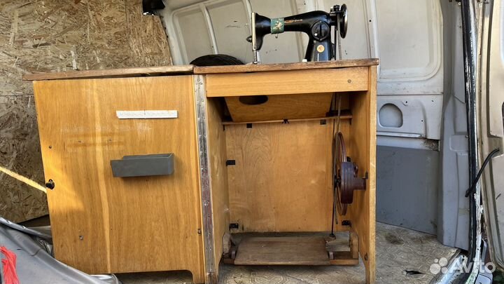 Швейная машина подольск ножная