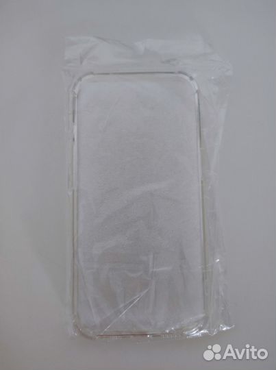 Чехол на iPhone 15 прозрачный