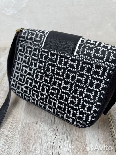 Сумка tommy hilfiger оригинал