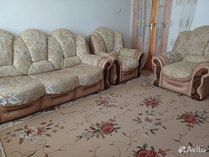 Диван прямой раскладной бу