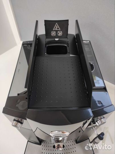 Кофемашина Jura Impressa C50