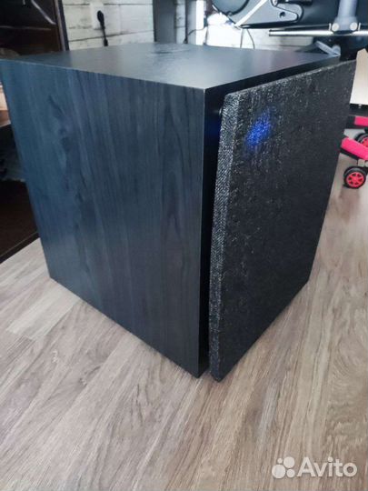 Сабвуфер Jamo C910