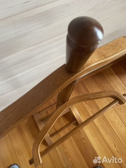 Вешалка напольная деревянная