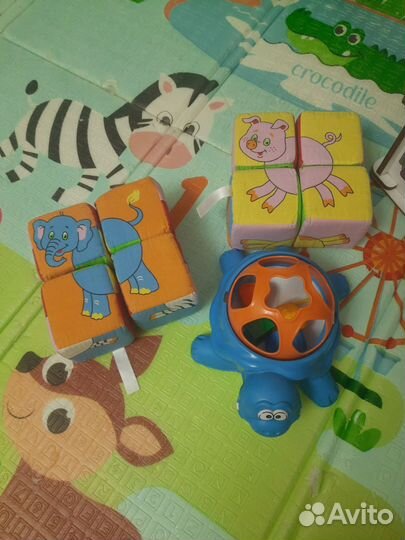 Развивающие игрушки