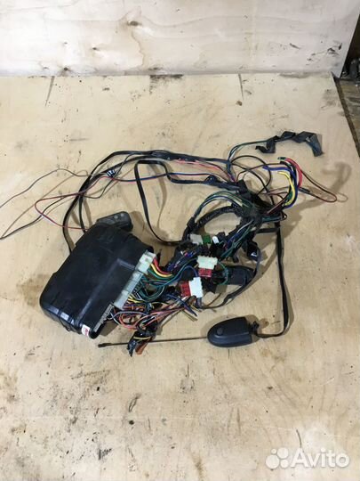 Сигнализация с автозапуском Tomahawk LR-950