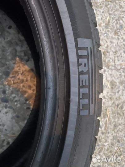 Pirelli Winter Sottozero 275/35 R20