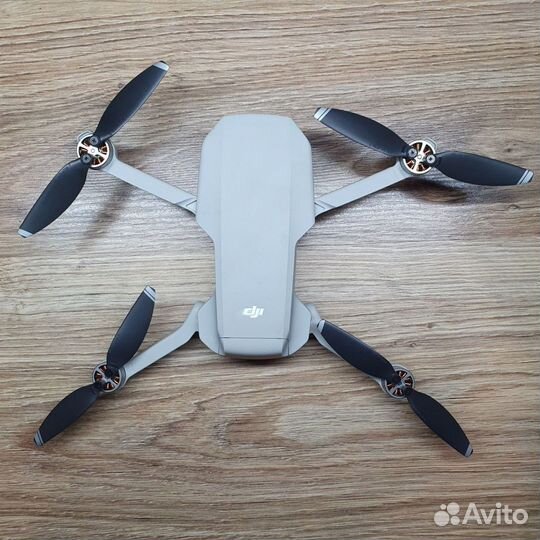 Дрон DJI Mavic mini