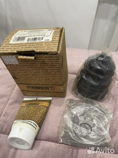 Пыльник шруса Febest 1215-Solt