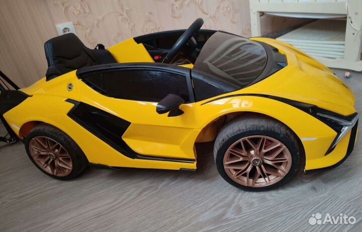 Электромобиль lamborgini