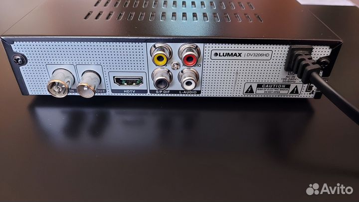 Цифровой телевизионный приемник lumax DVB-T2