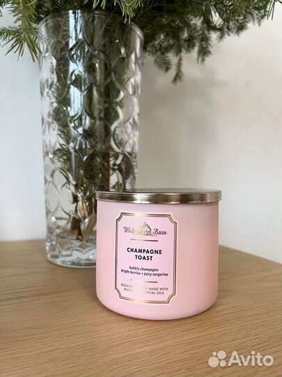 Свеча bath and body works Champagne Toast