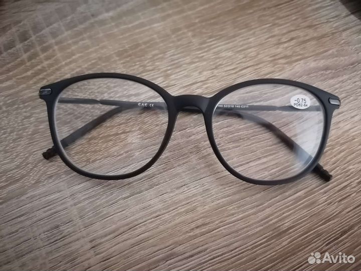 Очки - 0,75 корригирующие для зрения