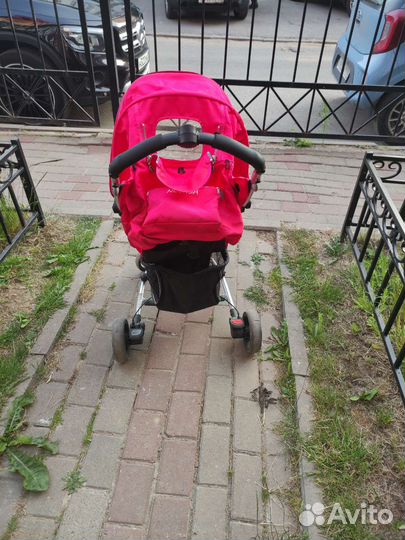 Прогулочная коляска