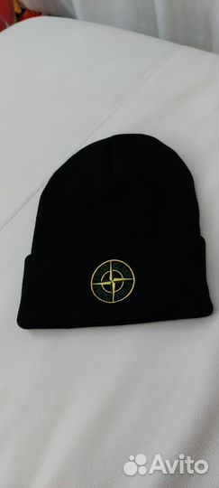 Вязаная шапка мужская Stone Island