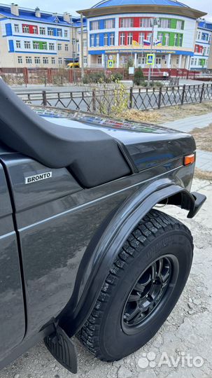 ВАЗ Niva Legend Bronto 1.7 МТ, 2022, 42 000 км