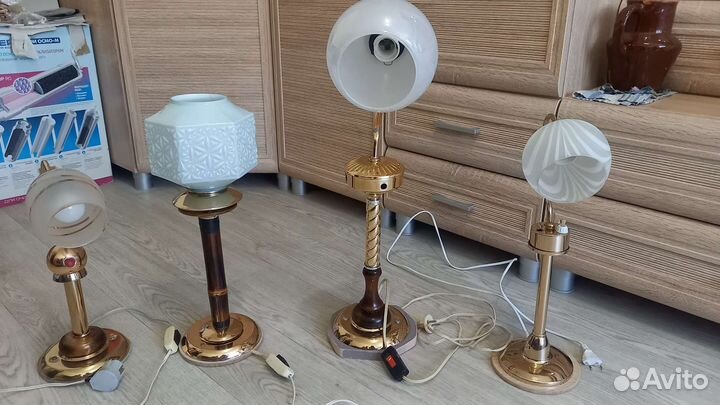 Лампа настольная