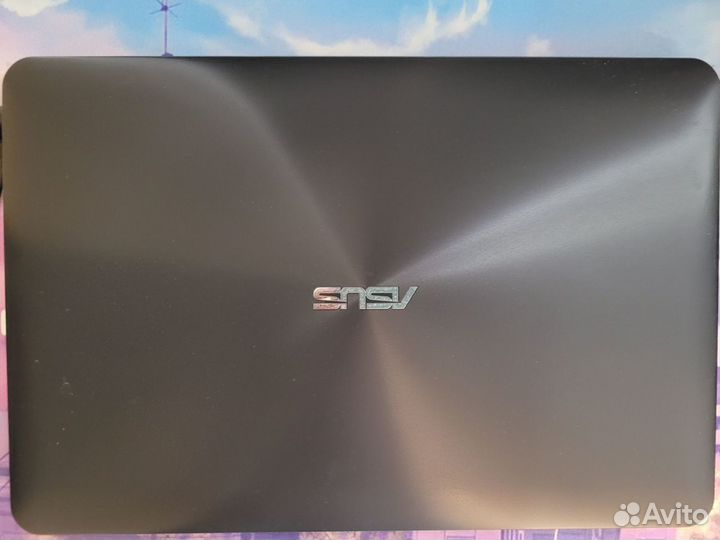 Ноутбук asus 555L