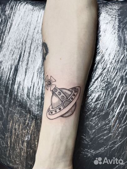 Татуировка в студии