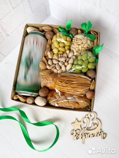 Подарки для мужчин на 23 февраля