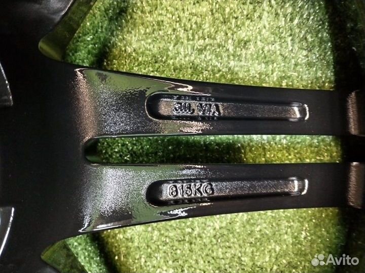 Комплект дисков R20 Vossen Prado 150