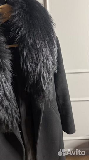 Пальто с натуральным мехом