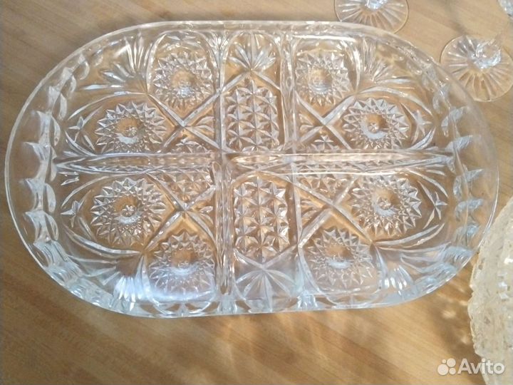 Хрусталь,рюмки,фужеры,салатники,меажница