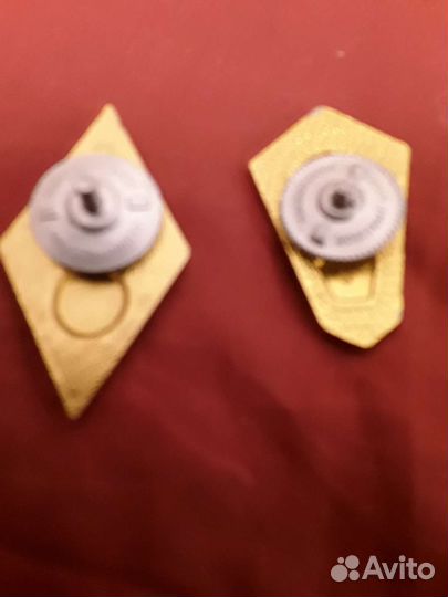 Знаки ромбы,медали,кол.спички,брелок